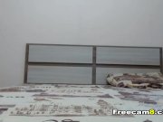 Pretty Teen Babe Gives Incredible Blowjob 14/16