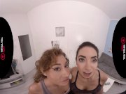 VirtualRealPorn - Lifting and pumping 13/16