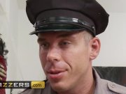 Busty milf Richelle Ryan loves Halloween fucking - Brazzers 2/16