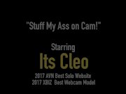 Cammer Its Cleo Vibes Her Clit While Stuffing Her Asshole! 1/16