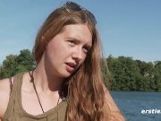 Heiße Bootstour mit Alba 13/16