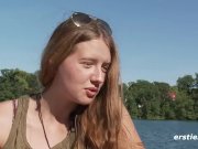 Heiße Bootstour mit Alba 15/16