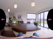 18VRcom Busty Wife Liza Billberry Serves Her Pussy For Dinner 1/16