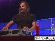 Sexy Shyla's hot threesome 9/16