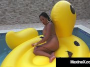 Cambodian Cougar Maxine X, Finger Bangs Her Cunt On Big Duck 13/16