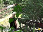 Hot Blonde Needs To Pee In The Park 15/16