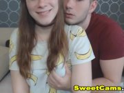 Nerdy Hot Chick Sucking Boyfriend Cock 1/16