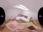 18VR Making Teen Jessika Bloom Happy With Massage And Deep Fuck 4/16