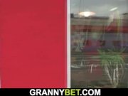 Smart guy picks up huge grandma in the cafe 7/16