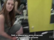 HUNT4K. Dopo un duro allenamento in palestra la ragazza e pronta 1/16