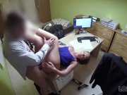 LOAN4K. Blonde vient a lagence de pret et a le sexe sauvage pour de l'argen 9/16