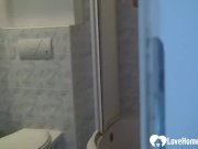 Showering slut shows her nicely shaved slit 1/16