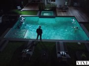 VIXEN Shes addicted to fucking her boss 5/16