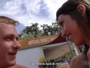 HUNT4K. La ragazza cattiva e felice di fare sesso anale per buoni soldi 1/16