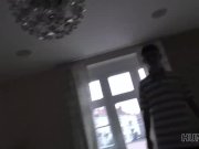 HUNT4K. Lavventurosa Denisse e felice di fare sesso per soldi a Praga 9/16