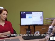 VIP4K. Agent schraubt die vollbusige Rothaarige Isabella Lui 4/16