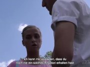 HUNT4K. Mann ladt Paar zu seinem Platz ein und fickt jugendlich Shanie Ryan 8/16