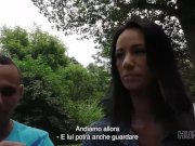 HUNT4K. La bella mora Liliane succhia il cazzo degli 4/16