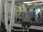 HUNT4K. Das großartige junge Mädchen Linda Sweet liebt nur Sport 8/16