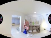 VRALLURE Masseuse Sophia Lux is ready to massage your cock 15/16