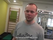 HUNT4K. Les jeunes amoureux ont décidé que le sexe pour 1/16