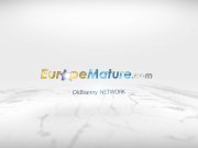 EuropeMaturE Hot British Mature Enjoy Office Fun 1/16