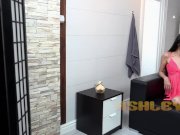 Slim Babe Wets Her Panties 4/16