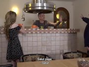 DADDY4K. Un vieil homme chanceux reçoit une pipe et baise 2/16