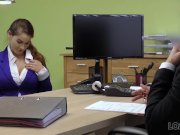 LOAN4K. Das hübsche Model Mischel Lee fickt, um Kredit 5/16