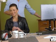 VIP4K. Frances ha bisogno di soldi per la bici, quindi 2/16