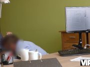 VIP4K. Un directeur local d'une agence de prêt accorde à Babe Frances 8/16