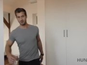 HUNT4K. Angella Christin from bus station comes to service hunter 12/16