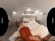 VRHUSH Busty MILF Anna Nicole West fucked by her new roommate 8/16