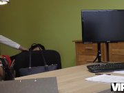 VIP4K. Inga ama l'arte ma dovrebbe scopare duramente per pagare tutte le ta 14/16