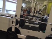 HUNT4K. Naiver Fitness-Hase hat Sex mit reichen Männern anstatt zu trainier 8/16