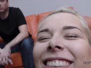 HUNT4K. Chick trennt sich von BF und wird von einem reichen Fremden gefickt 11/16