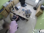 VIP4K. Un appartamento mezzo distrutto ha bisogno di riparazioni 4/16