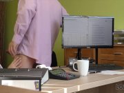 LOAN4K. La renovación plana cuesta mucho, así que ¿por qué Hottie se desnud 12/16