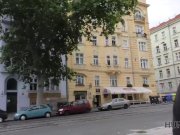 HUNT4K. Un jeune couple a besoin d'argent mais la salope n'est pas contre 4/16