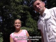 HUNT4K. Kluger Jäger findet einen Weg, junge Babe mit Bargeld zu verführen 3/16