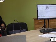 VIP4K. Die Tochter des Millionärs kann keine Steuern zahlen und braucht ein 10/16