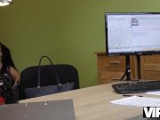 VIP4K. Die Tochter des Millionärs kann keine Steuern zahlen und braucht ein 9/16