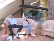 HUNT4K. Une coquette élégante gagne de l'argent pour s'entraîner en utilisa 6/16