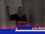 Red Lip Babe Claudia Cums With Dildo 4/16