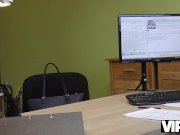 VIP4K. La figlia milionaria non può pagare le tasse e ha bisogno di un pres 11/16