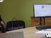 VIP4K. La figlia milionaria non può pagare le tasse e ha bisogno di un pres 12/16