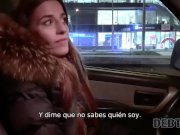 DEBT4k. El agente de la deuda llega a la casa de Eveline Dellai y la clava 1/16