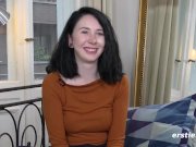 Joana ERSTES Mal vor der Kamera 4/16