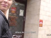 HUNT4K. Hunter catches the right moment to seduce teen blonde 2/16