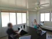 LOAN4K. Une danseuse go-go du strip-bar local est prête pour un prêt sexuel 2/16